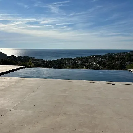 10 Pers-issambres Sea View & Heated Pool Villa